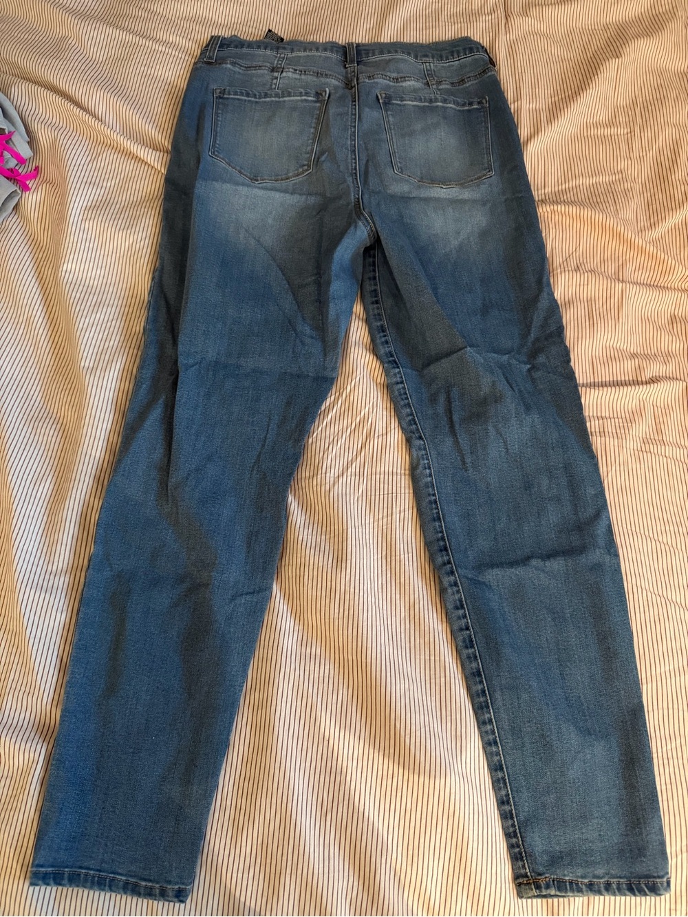 Fashion Nova Medium Wash High-Rise Ripped Skinny Jeans - Blue - Picture 5 of 7